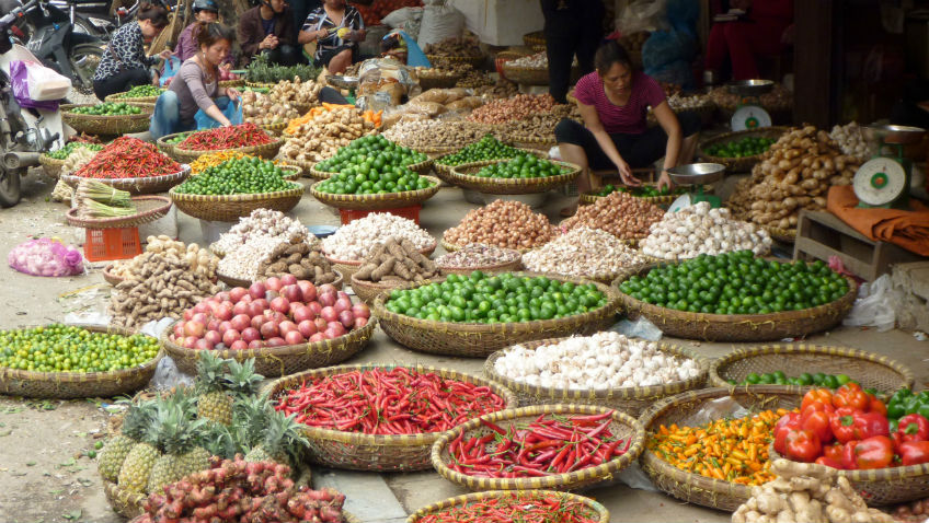 Shopping In Battambang
